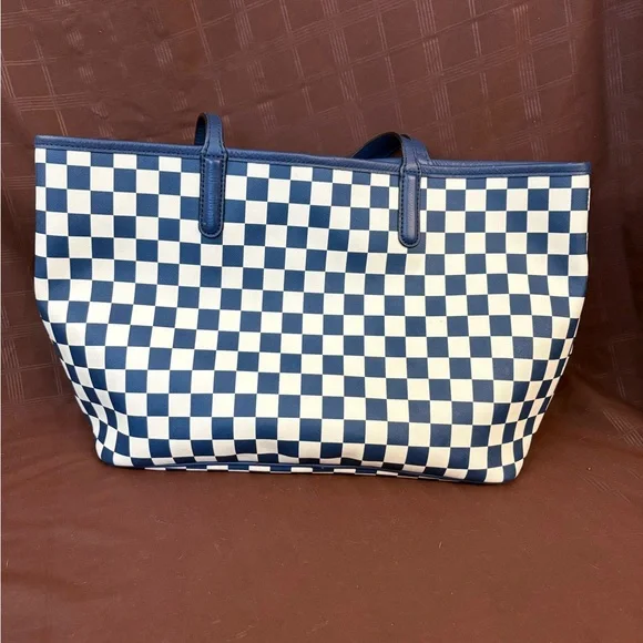 Don’t Panic Checkerboard Tote Bag w/ Matching Wristlet Pouch Navy Cream - Picture 4 of 7